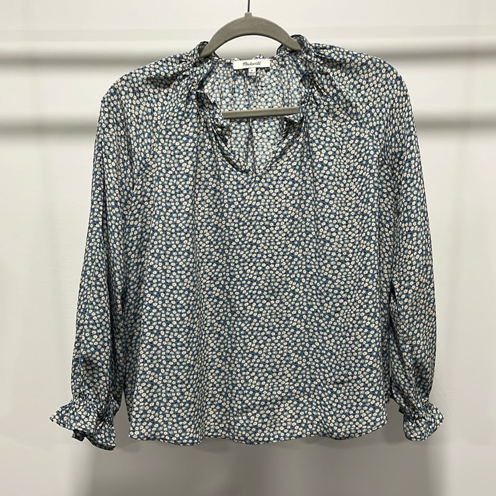 MADEWELL 100% silk blue floral blouse, size S.
